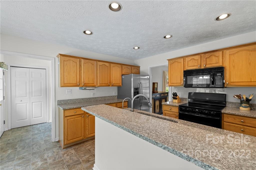 3 Jaks Ridge Drive Asheville NC 28805