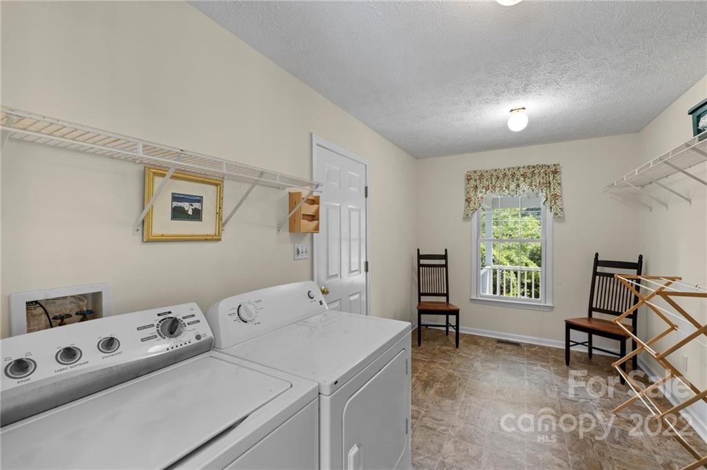 3 Jaks Ridge Drive Asheville NC 28805