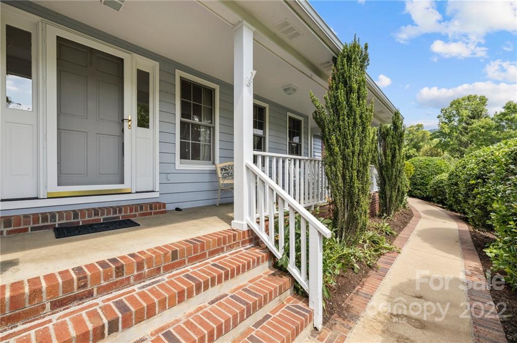 3 Jaks Ridge Drive Asheville NC 28805