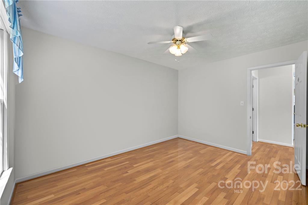 3 Jaks Ridge Drive Asheville NC 28805