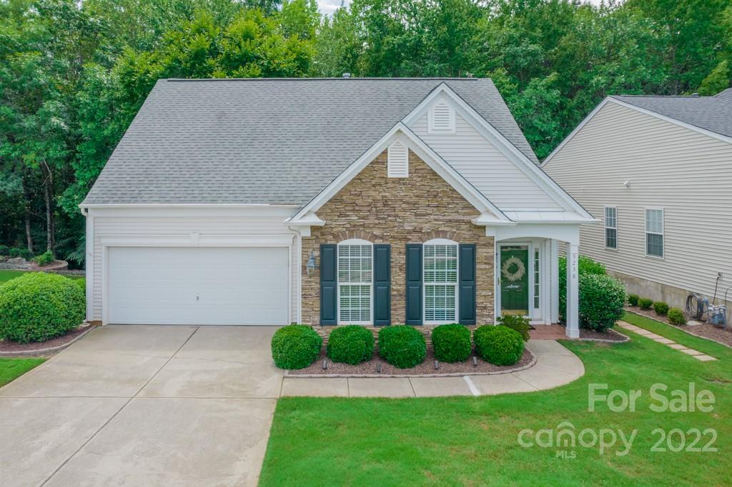 9238 Elrose Place Charlotte NC 28277