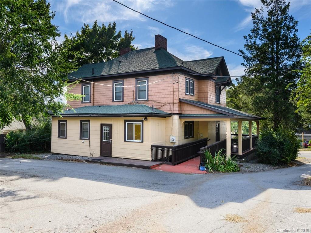 16 Ridgelawn Road Asheville NC 28806