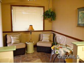 38 Hillcreek Drive Asheville NC 28804