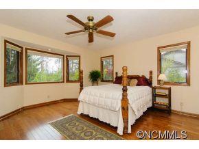 38 Hillcreek Drive Asheville NC 28804