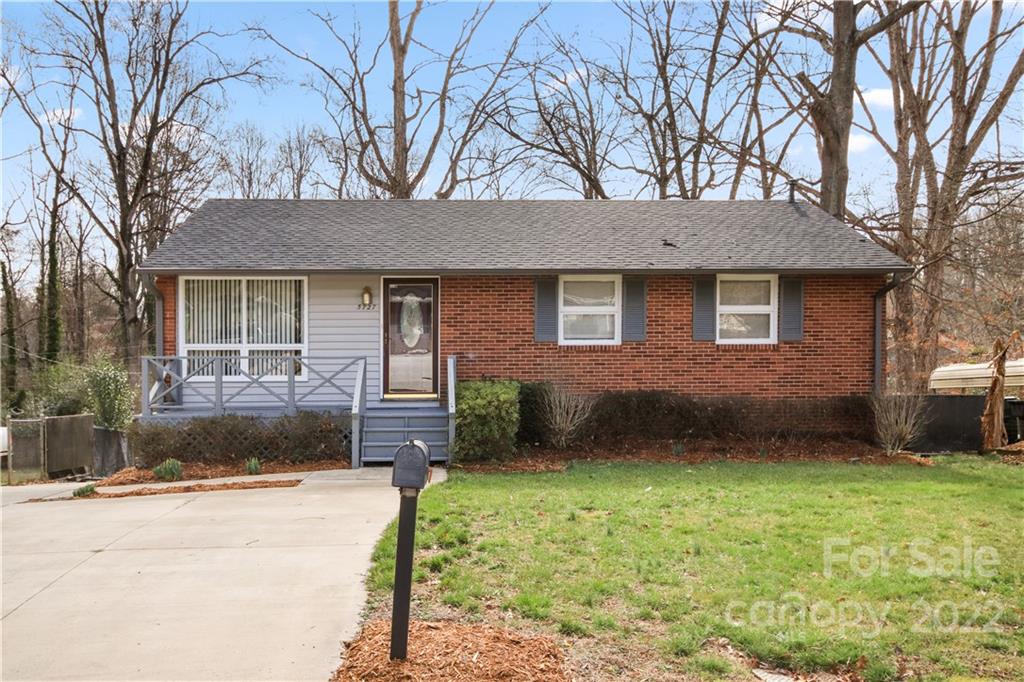 5727 Southampton Road Charlotte NC 28217