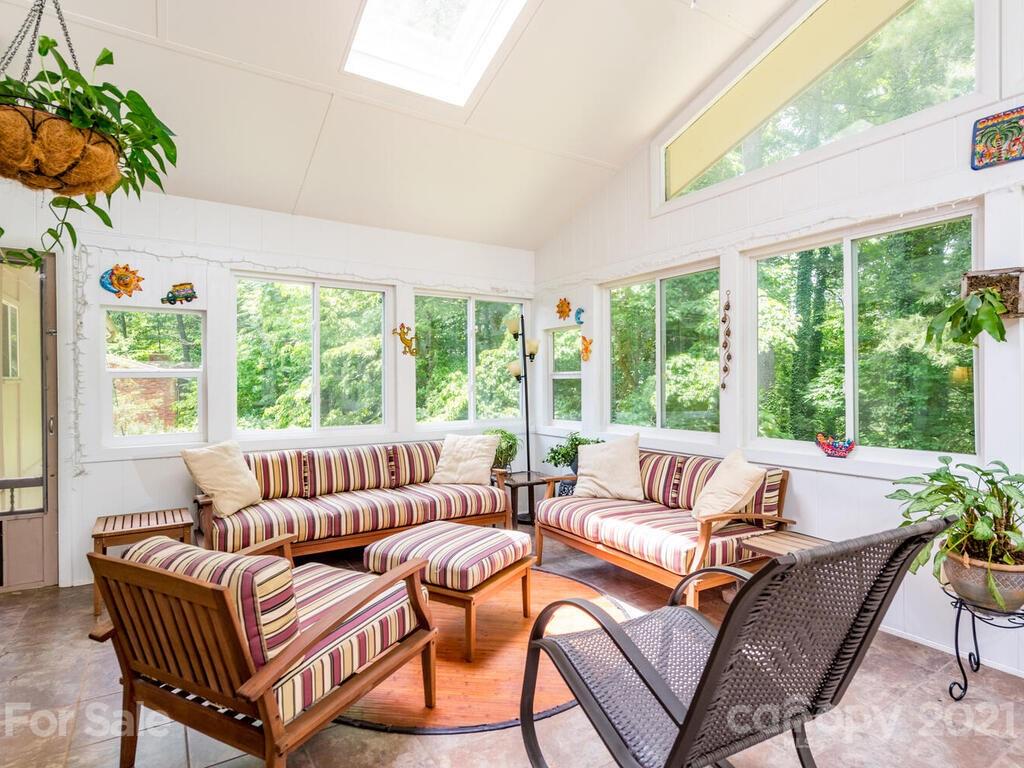 1 E Fox Chase Road Asheville NC 28804