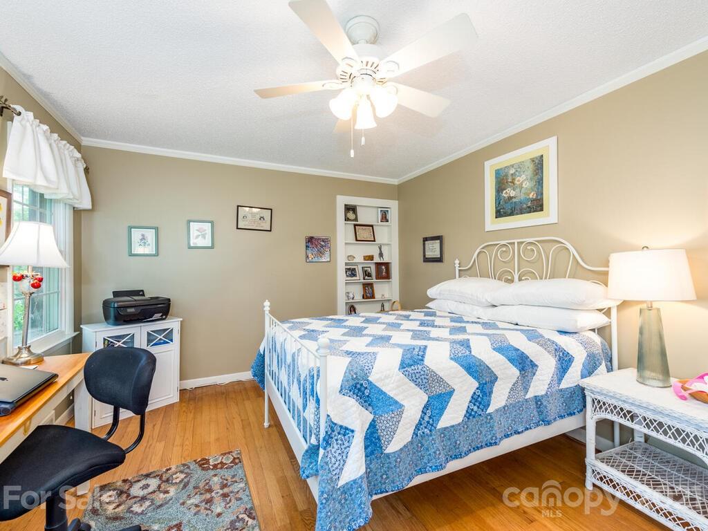 1 E Fox Chase Road Asheville NC 28804