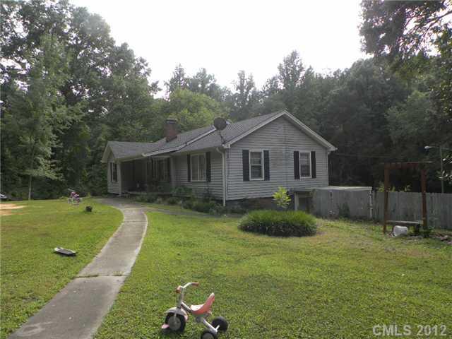 1609 Monument Avenue Gastonia NC 28052