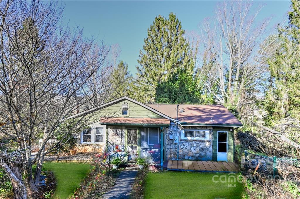 7 Beaverdam Knoll Road Asheville NC 28804