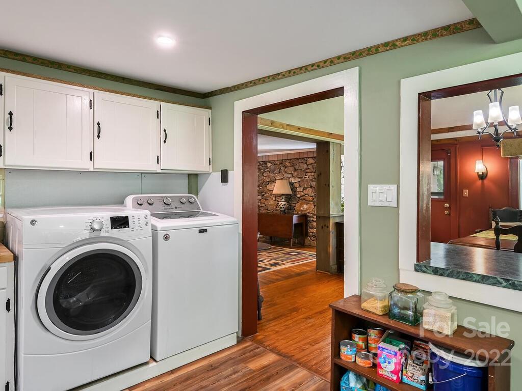 7 Beaverdam Knoll Road Asheville NC 28804
