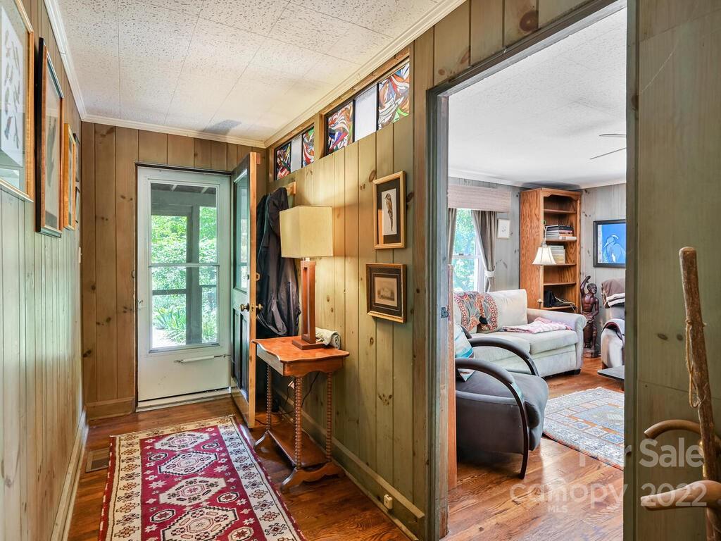 7 Beaverdam Knoll Road Asheville NC 28804
