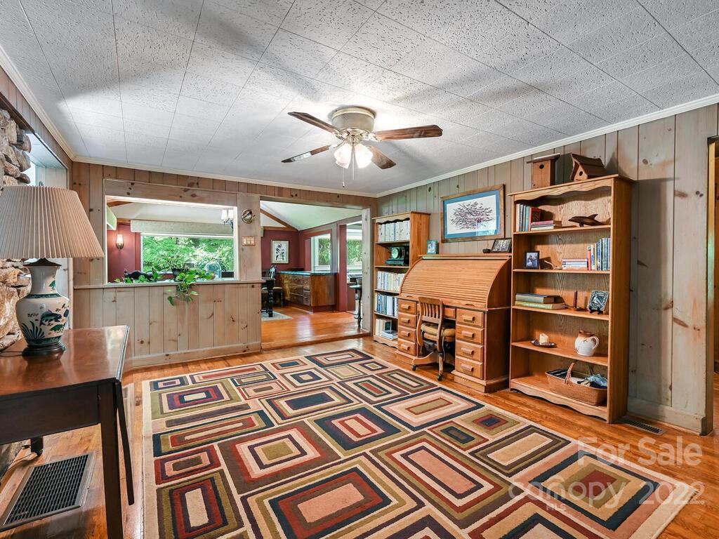 7 Beaverdam Knoll Road Asheville NC 28804