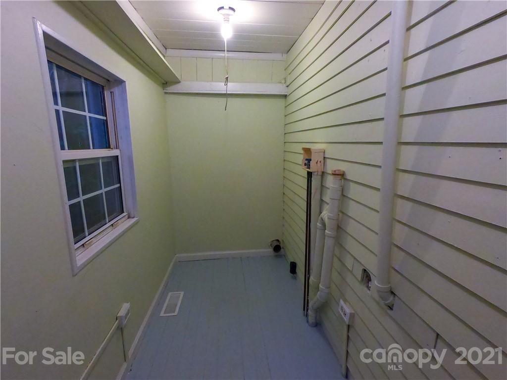 136 Spooks Branch Road Asheville NC 28804