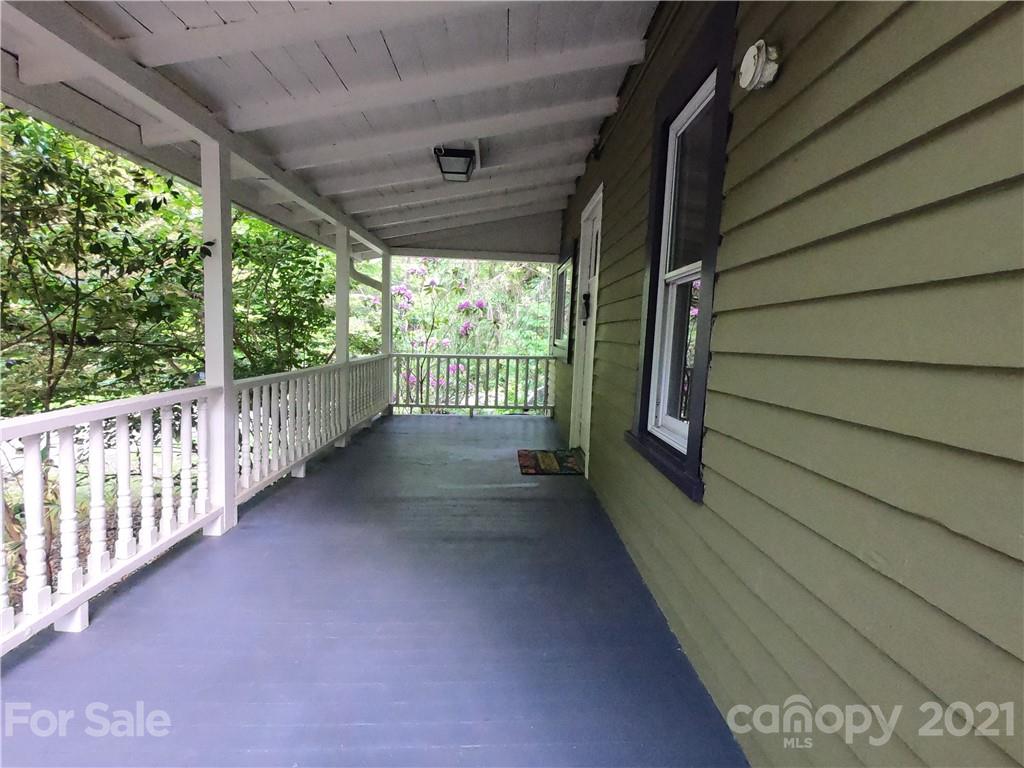 136 Spooks Branch Road Asheville NC 28804