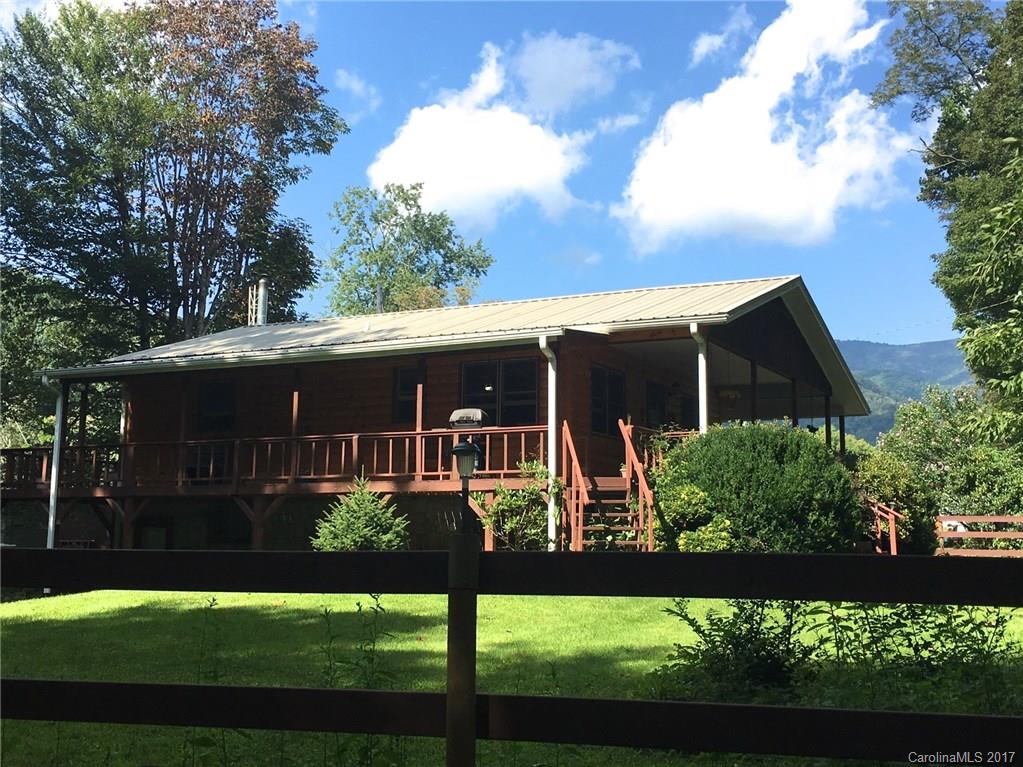 114 Trout Pond Road Bakersville NC 28705