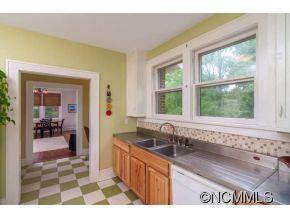 22 Garren Creek Road Fairview NC 28730