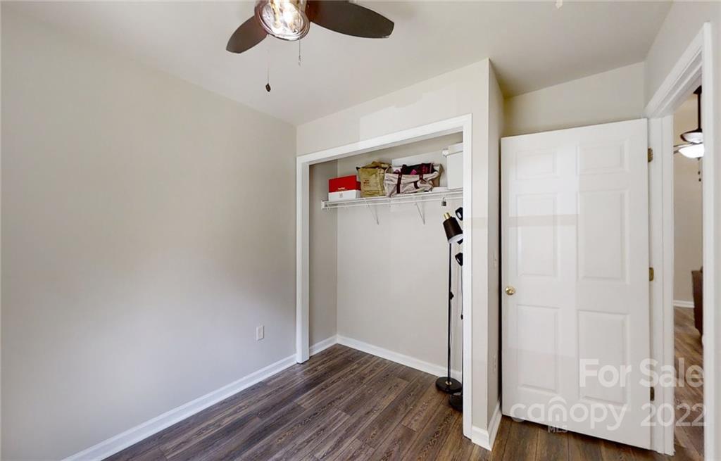 29 Old Stagecoach Road Swannanoa NC 28778