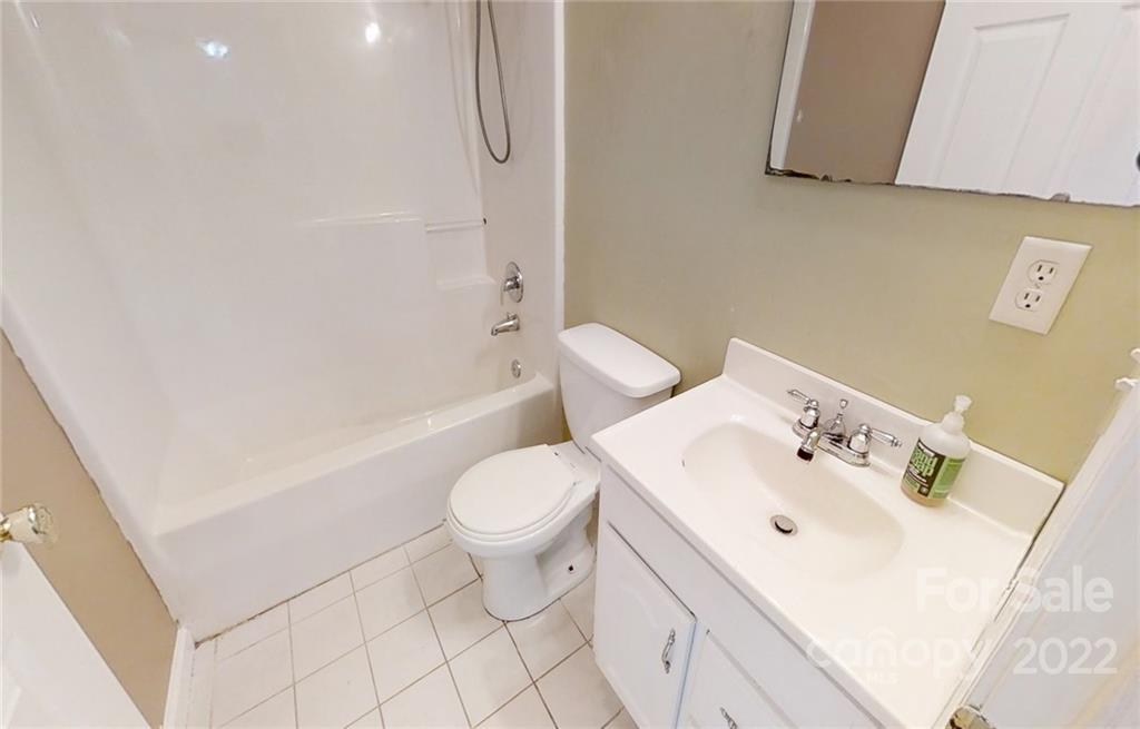 29 Old Stagecoach Road Swannanoa NC 28778