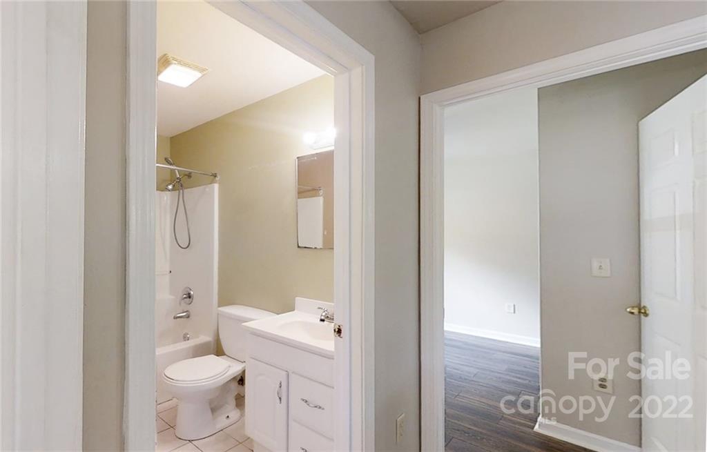 29 Old Stagecoach Road Swannanoa NC 28778