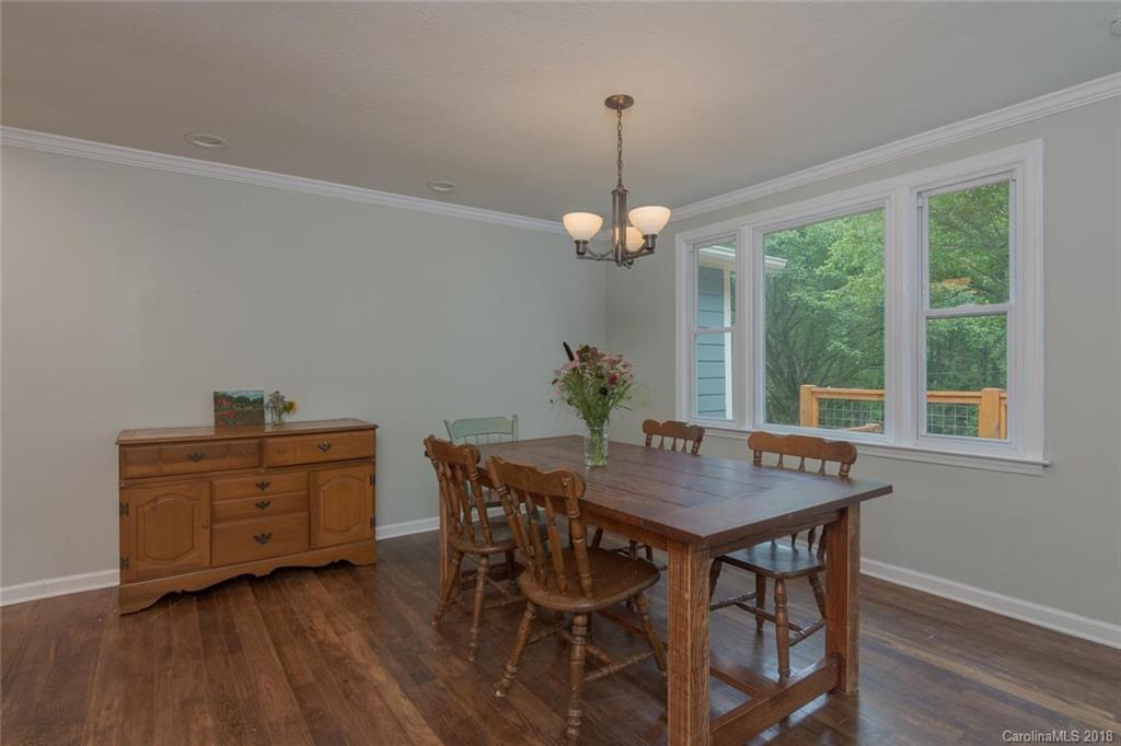 922 Old Fort Road Fairview NC 28730
