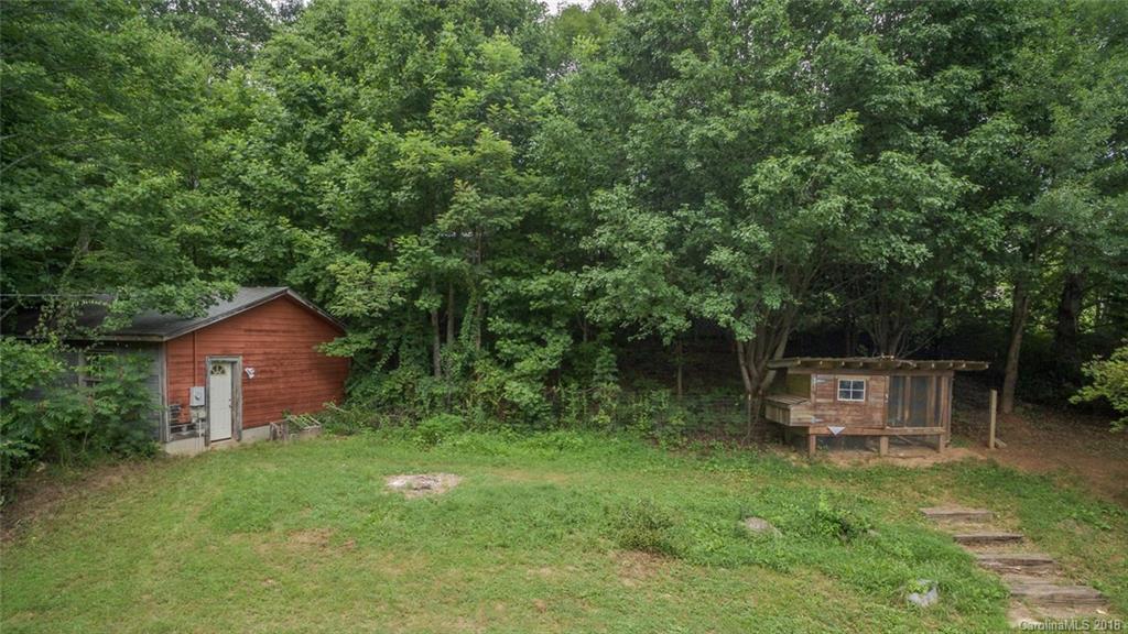 922 Old Fort Road Fairview NC 28730