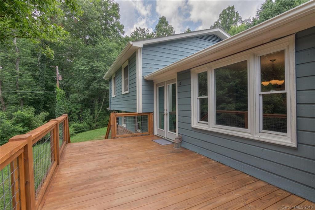 922 Old Fort Road Fairview NC 28730
