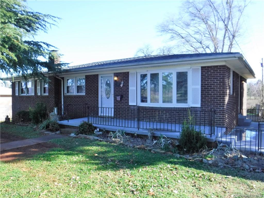 397 Oak Street Extension Forest City NC 28043