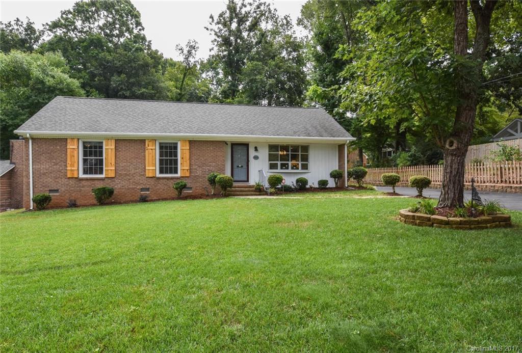 6219 Colchester Place Charlotte NC 28210