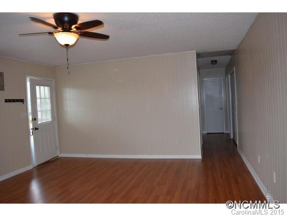 133 Mockingbird Lane Burnsville NC 28714