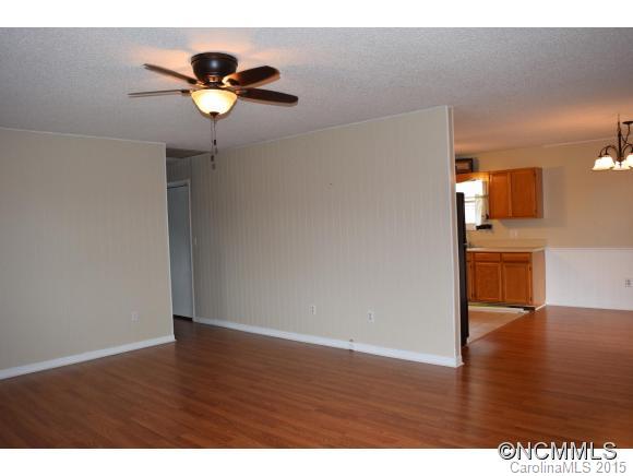 133 Mockingbird Lane Burnsville NC 28714
