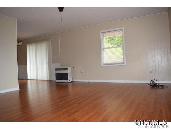 133 Mockingbird Lane Burnsville NC 28714