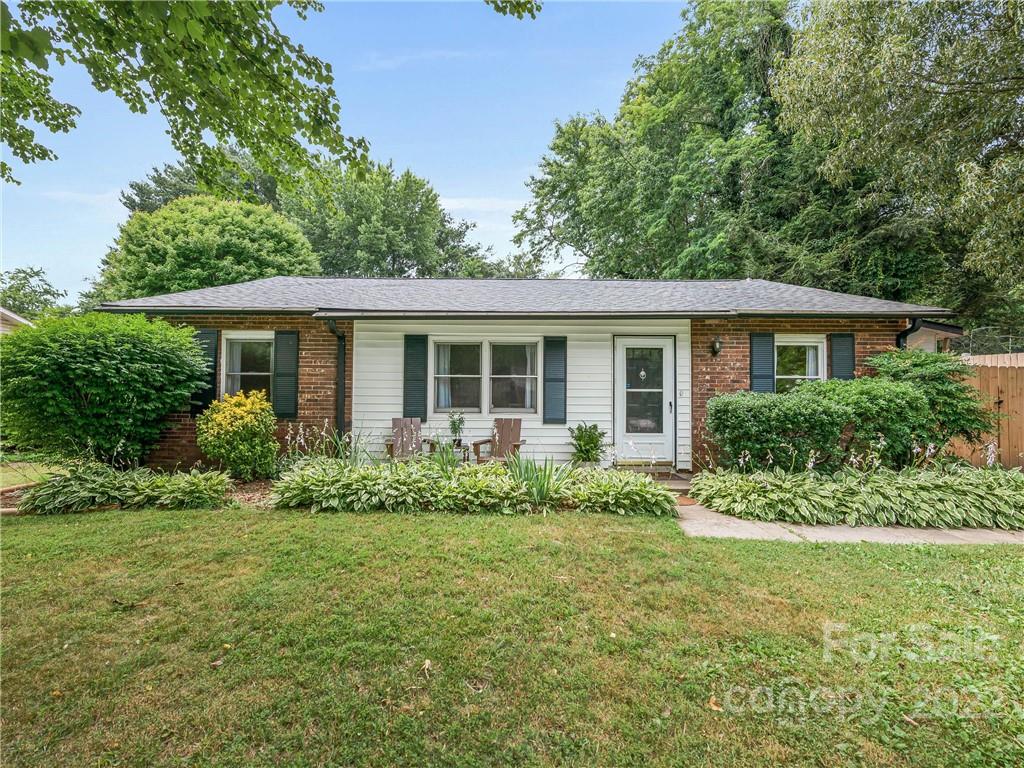 41 Mount Carmel Drive Asheville NC 28806