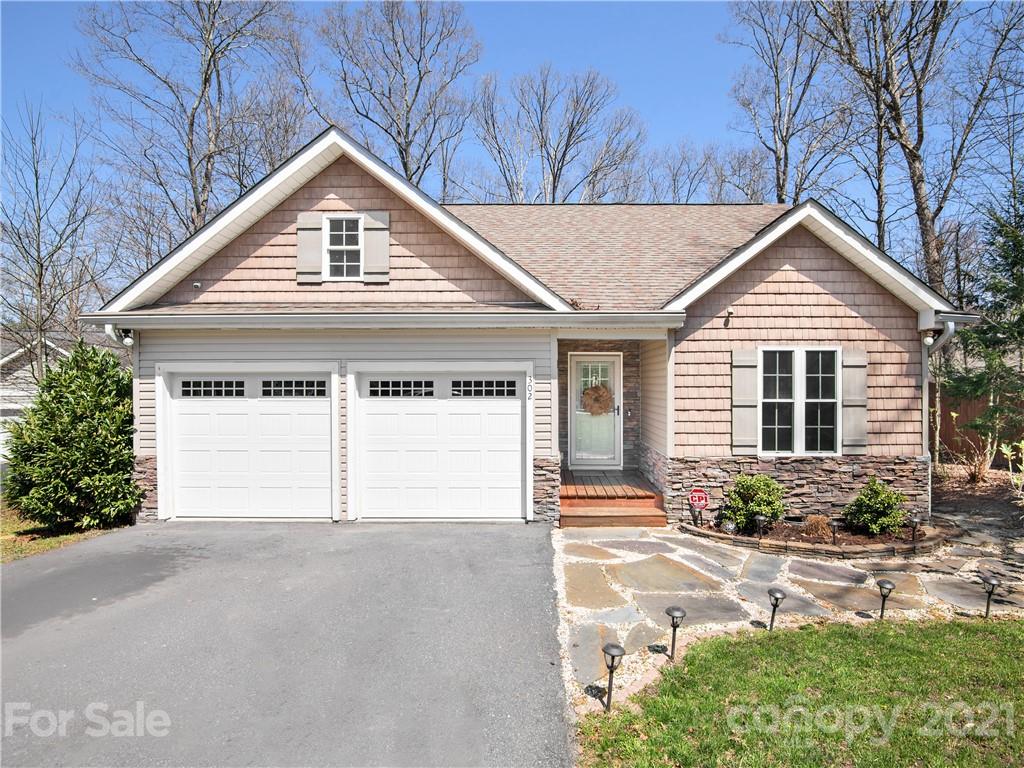 302 Theron Court Candler NC 28715