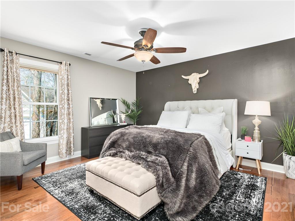 302 Theron Court Candler NC 28715