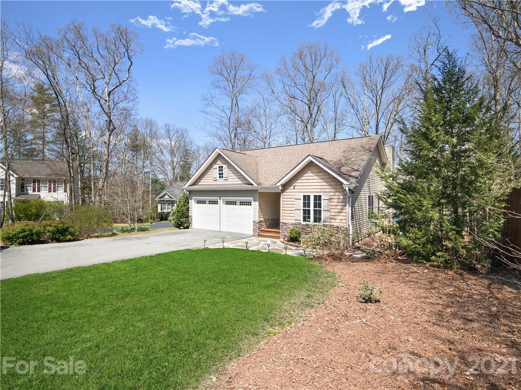 302 Theron Court Candler NC 28715