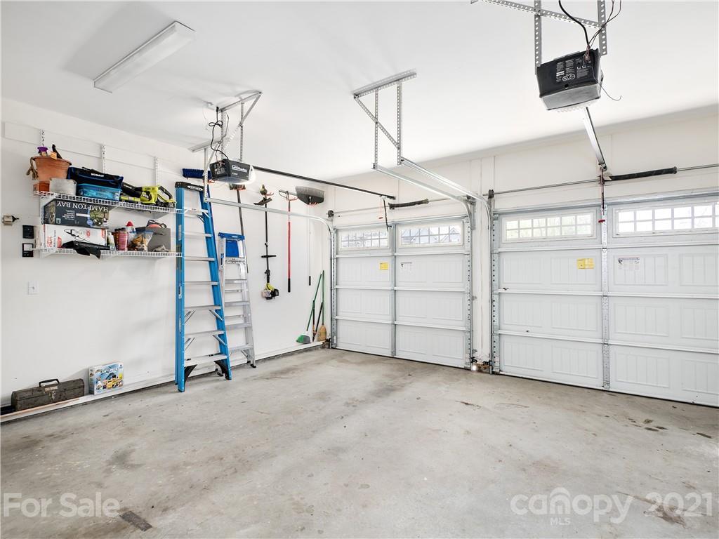 302 Theron Court Candler NC 28715