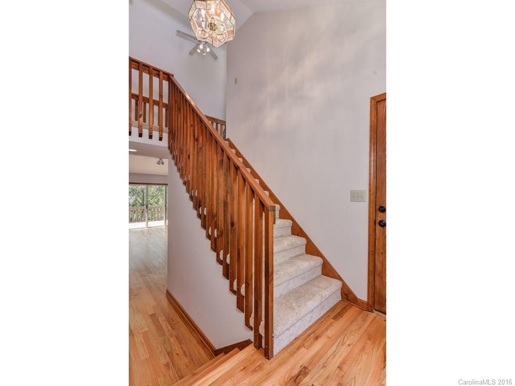 118 Honey Locust Drive Mills River NC 28759