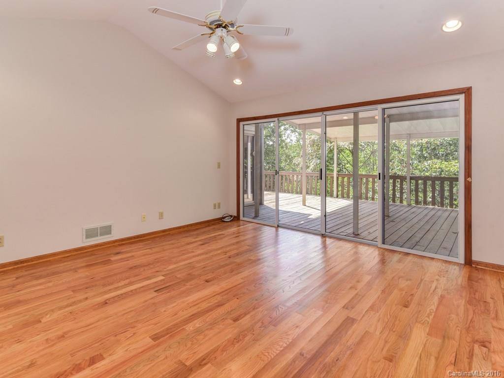 118 Honey Locust Drive Mills River NC 28759