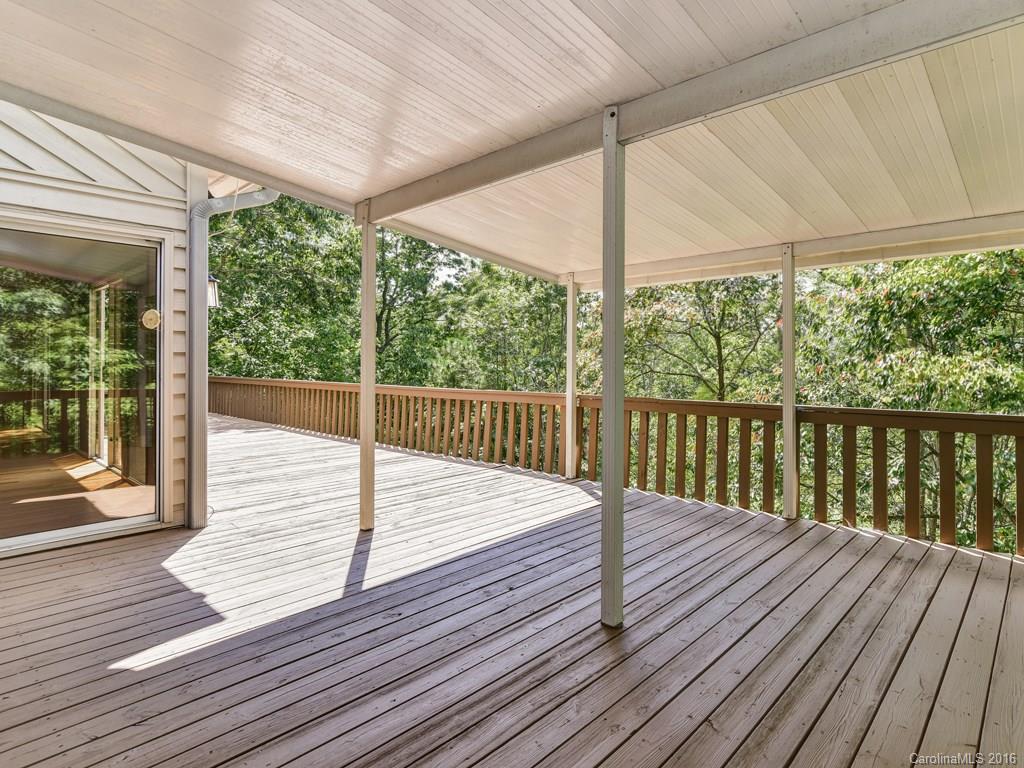 118 Honey Locust Drive Mills River NC 28759