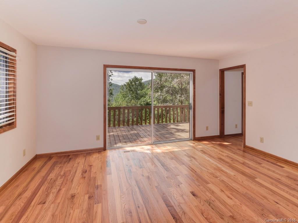 118 Honey Locust Drive Mills River NC 28759