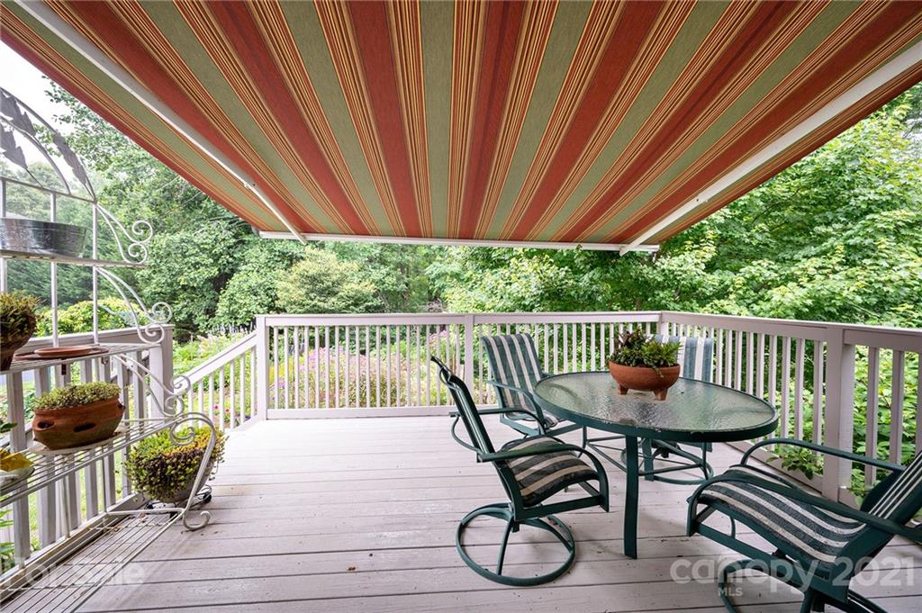 11 Reynolds Place Asheville NC 28804