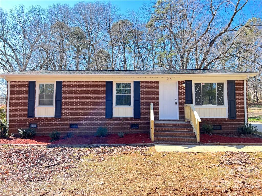412 Capps Hill Mine Road Charlotte NC 28216