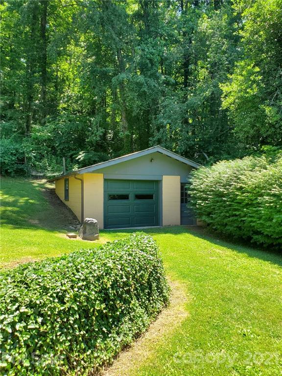 7494 Cruso Road Canton NC 28716