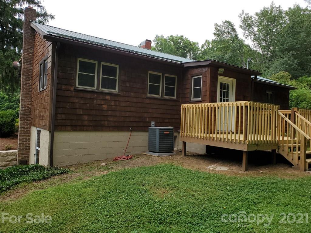 7494 Cruso Road Canton NC 28716