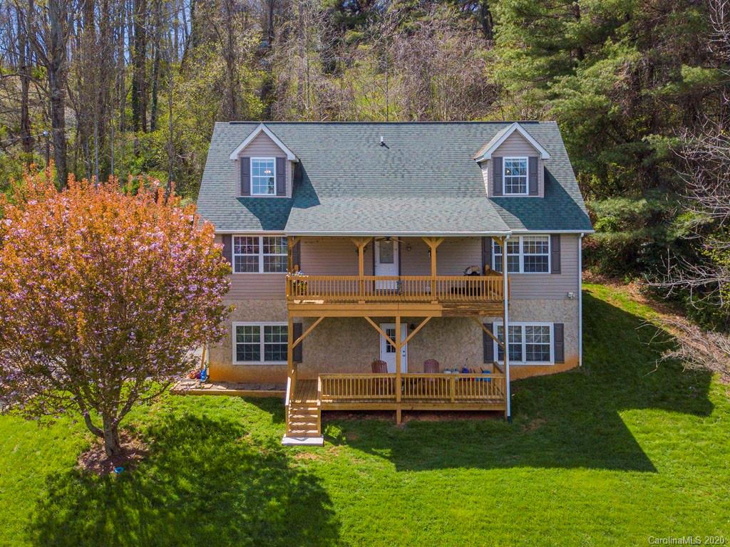 100 Gliding Hawk Way Waynesville NC 28785