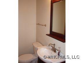 49 Falcon Crest Fairview NC 28730