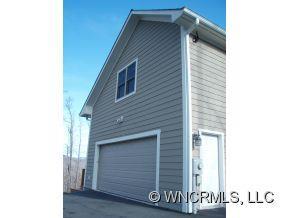 49 Falcon Crest Fairview NC 28730