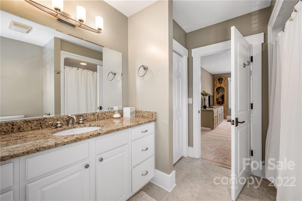 10 Applewood Drive Asheville NC 28805