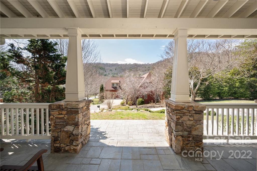 10 Applewood Drive Asheville NC 28805