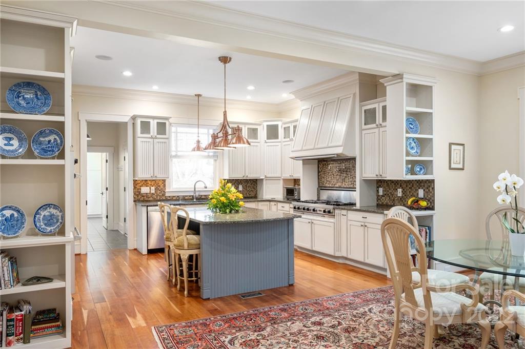 10 Applewood Drive Asheville NC 28805